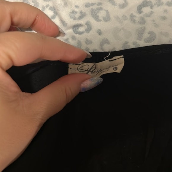 Prospect Blvd Black Lightweight Cardigan - Large - Picture 4 of 4